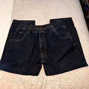 I wore these as mom jeans but, they say men’s in them.